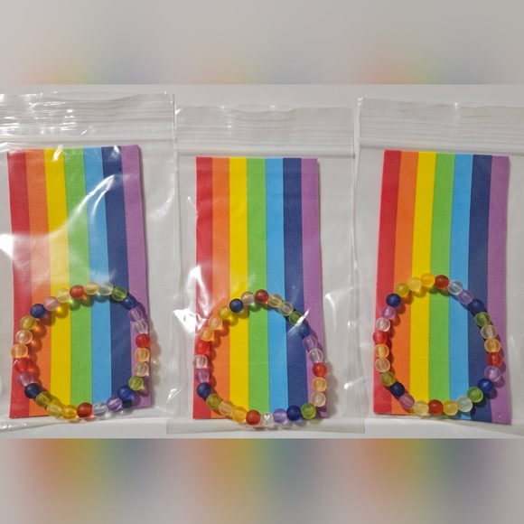 🌈 SALE!! Handmade Pride Bracelets - Picture 3 of 5